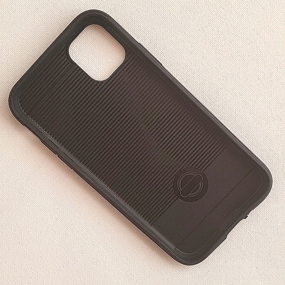 iPhone 11 cases- Brand new! - Picture 4 of 5